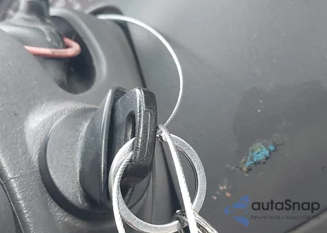 2001 Lincoln Navigator z USA, uszkodzony, nr VIN 5LMFU28A21LJ03548